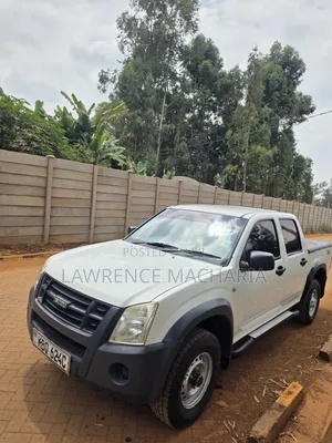Isuzu D-MAX 2011 White