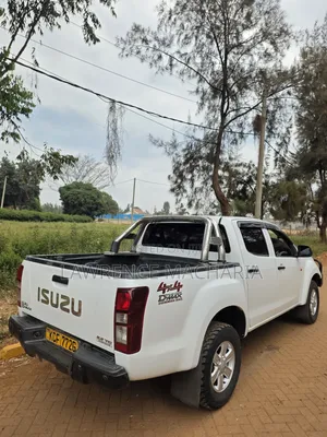 Isuzu D-MAX 2015 White
