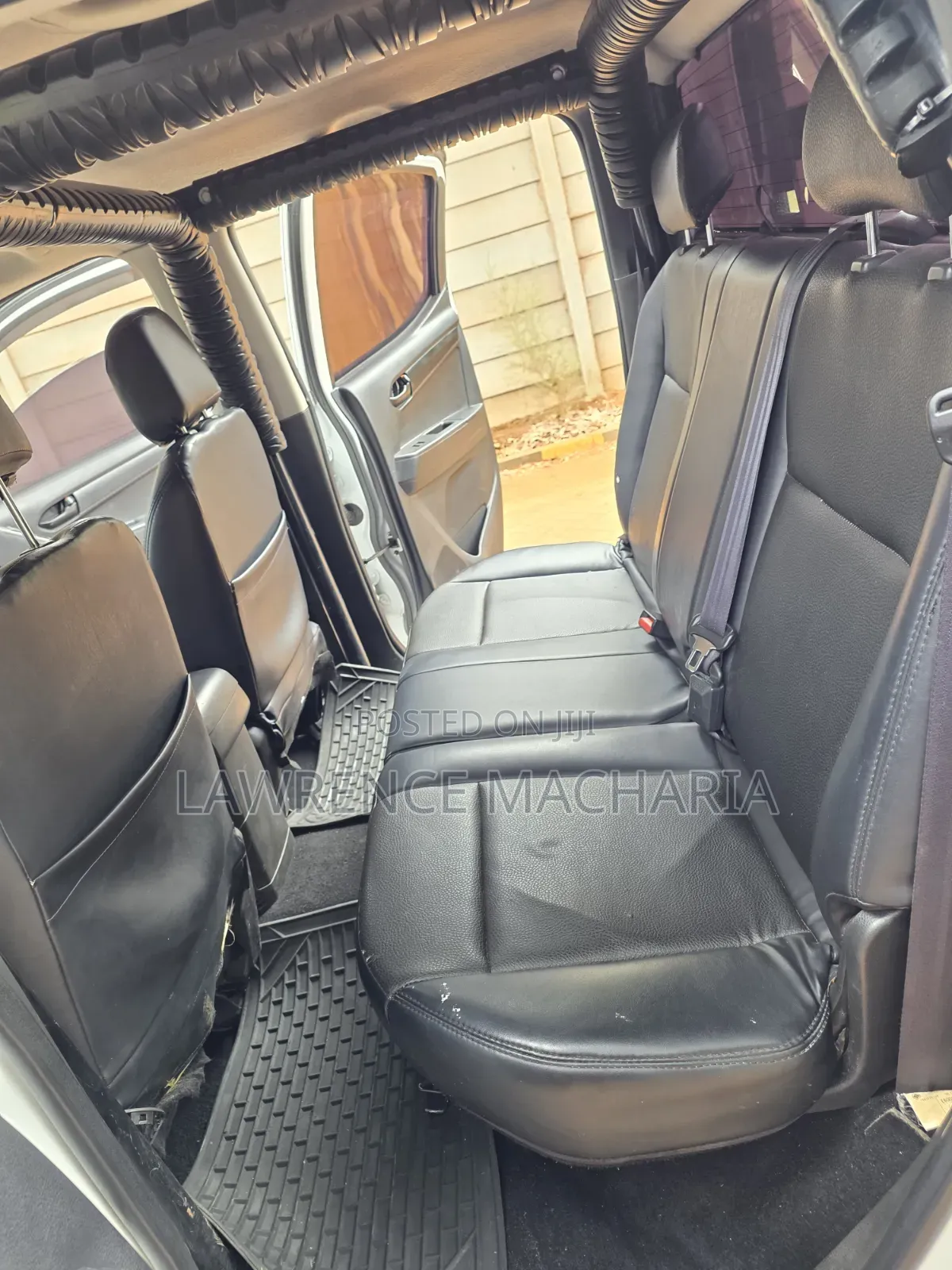 Isuzu D-MAX 2015 White