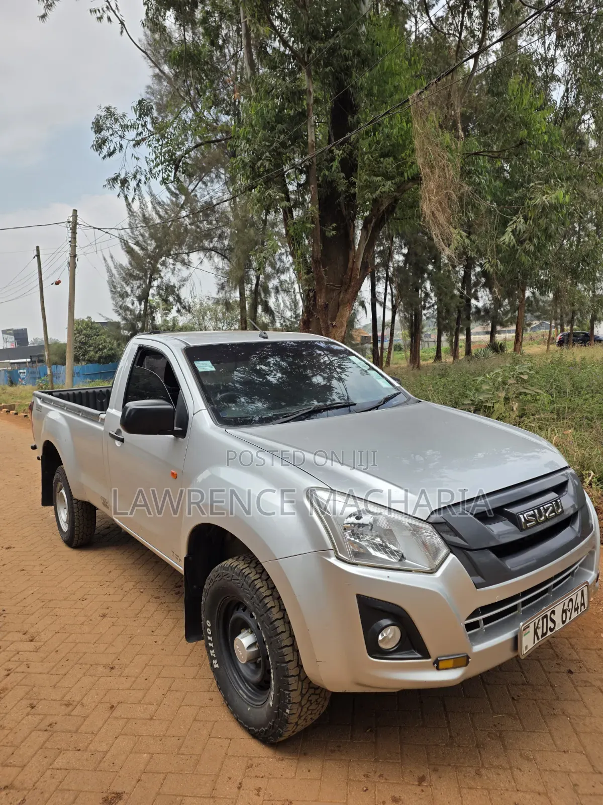 Isuzu D-MAX 2025 Silver