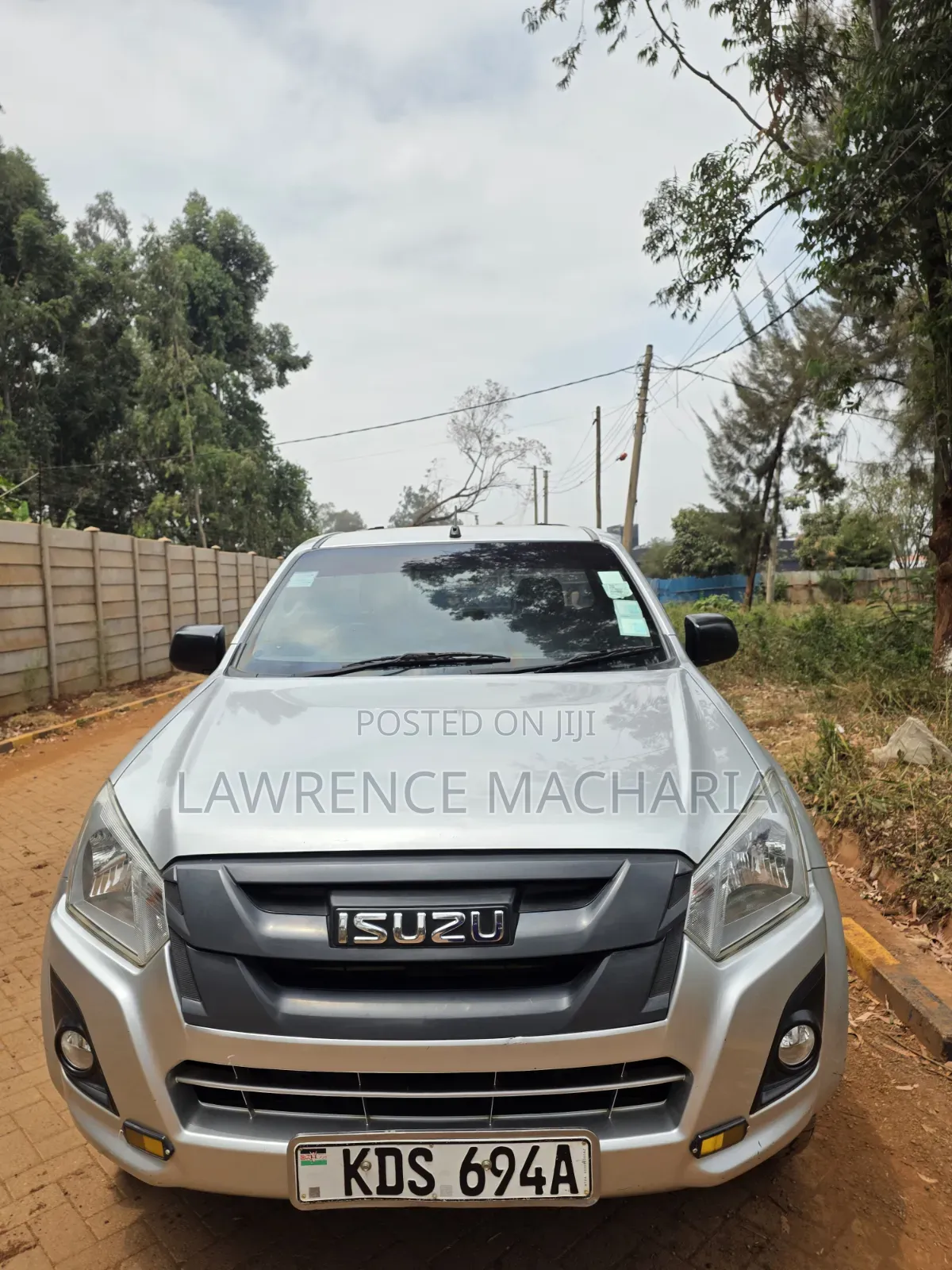 Isuzu D-MAX 2025 Silver