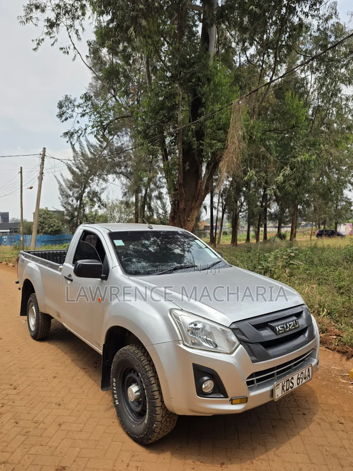Isuzu D-MAX 2025 Silver