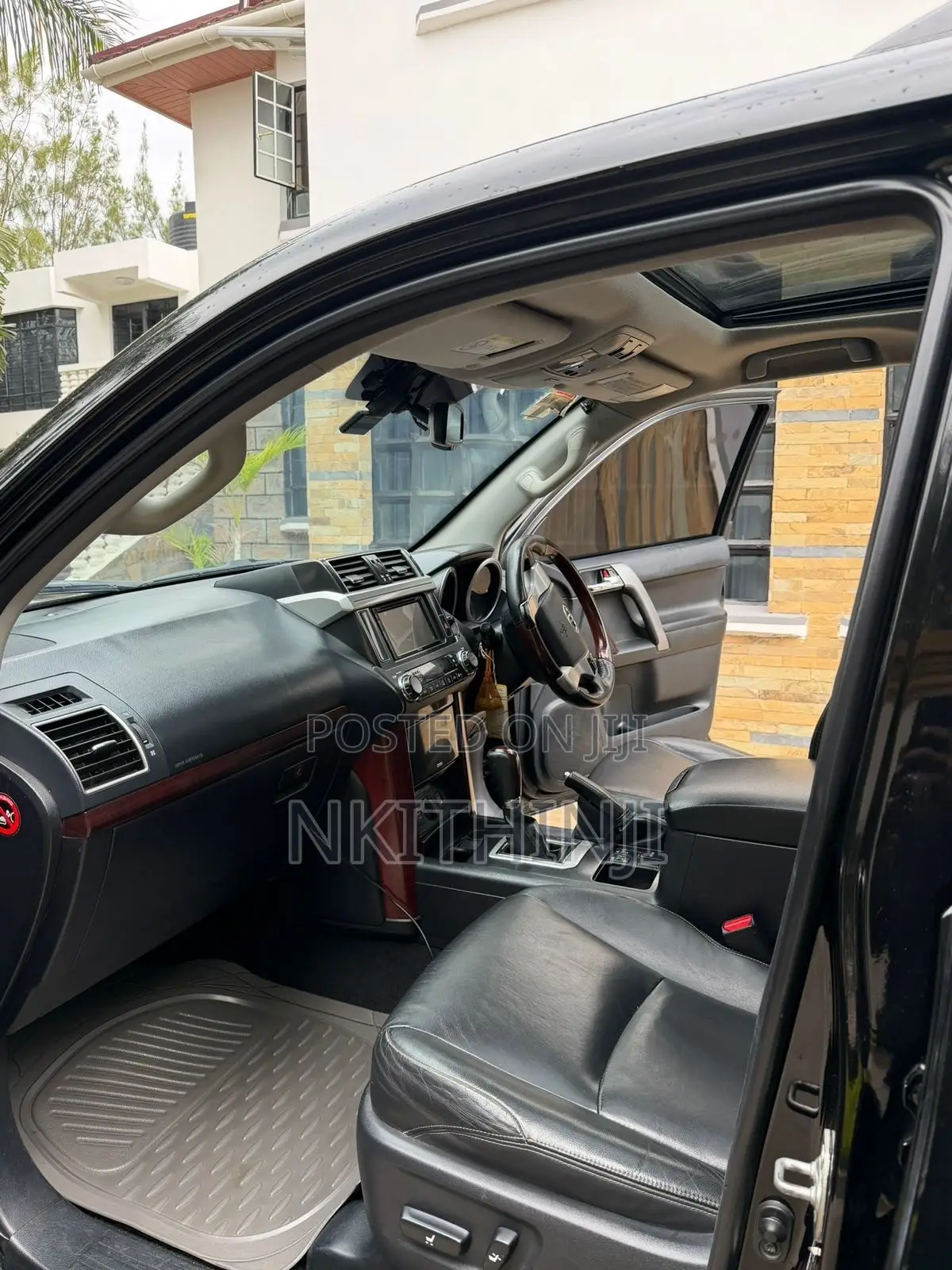 Toyota Land Cruiser Prado 2.8 D-4D 2016 Black