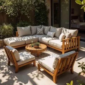 Modern Outdoor Set Up