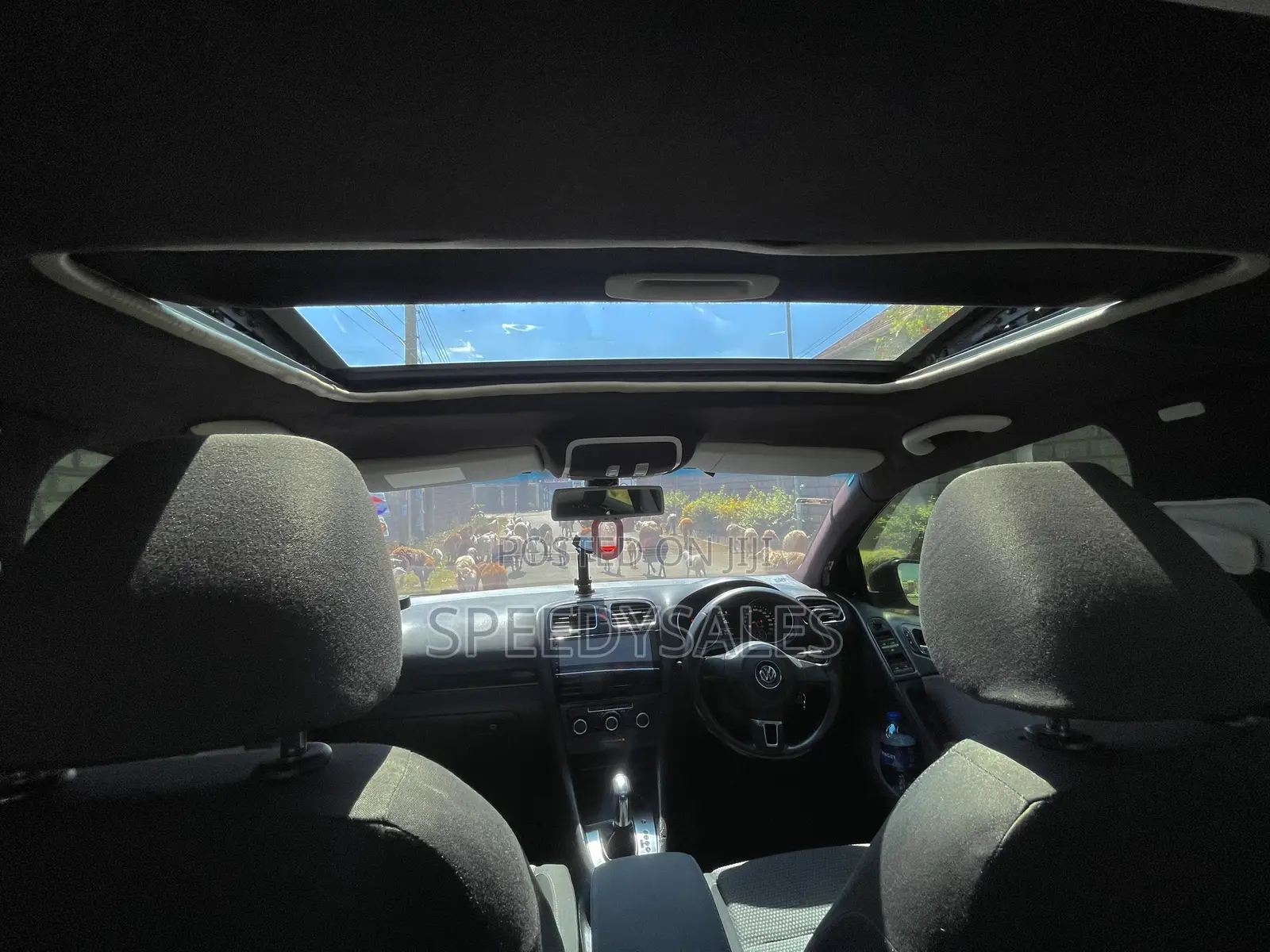 Volkswagen Golf R 2012