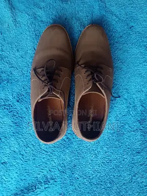 Leather Lace Up Shoe