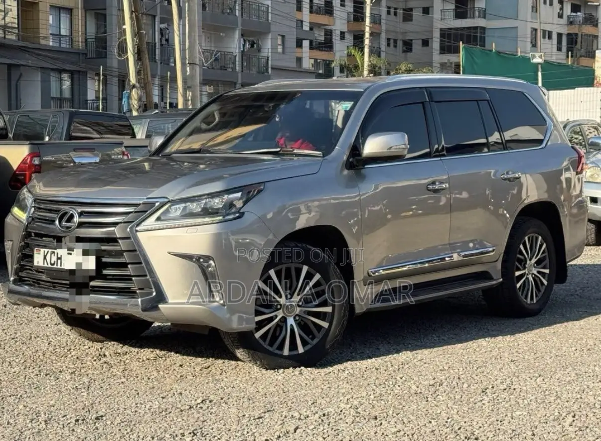 Lexus LX 450d AWD 2015 Gray