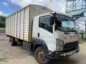 Isuzu Frr90 2025
