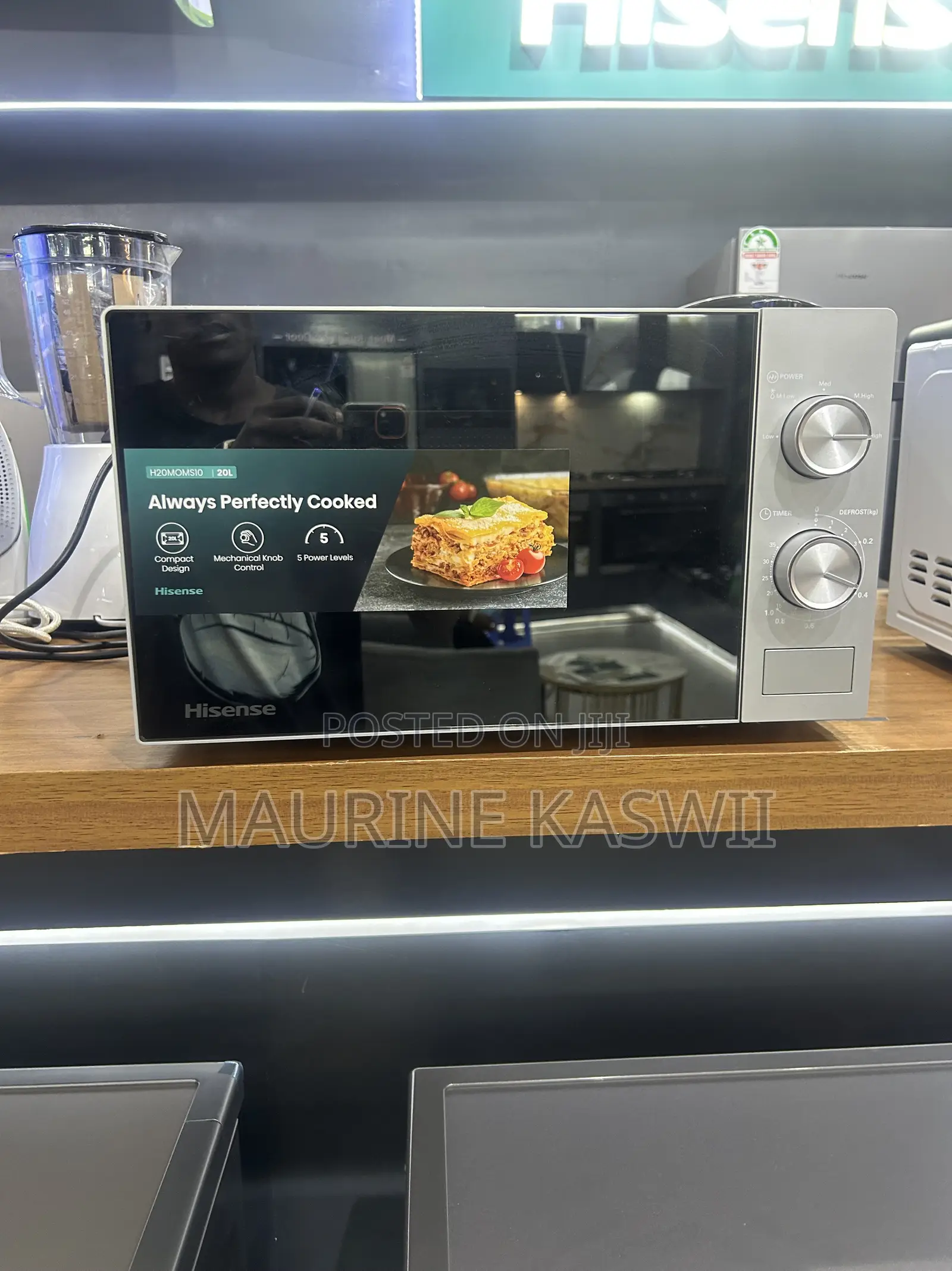 Hisense Microwave 20l White With Knob Control