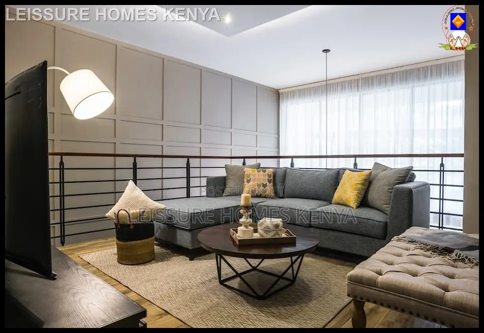 4bdrm Duplex in Riverside Drive for sale
