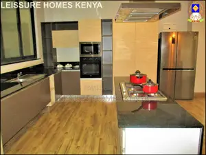 4bdrm Duplex in Riverside Drive for sale