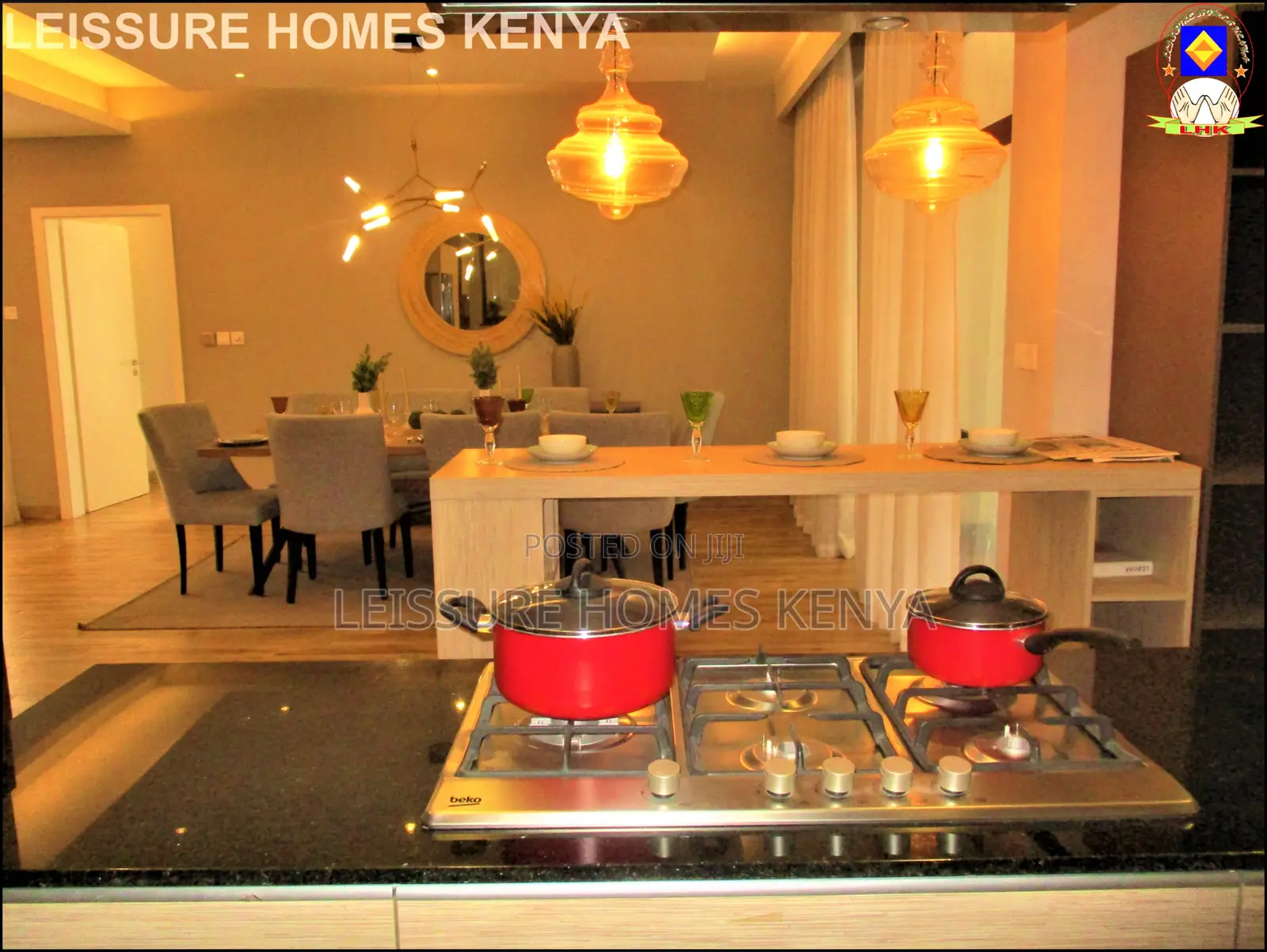 4bdrm Duplex in Riverside Drive for sale