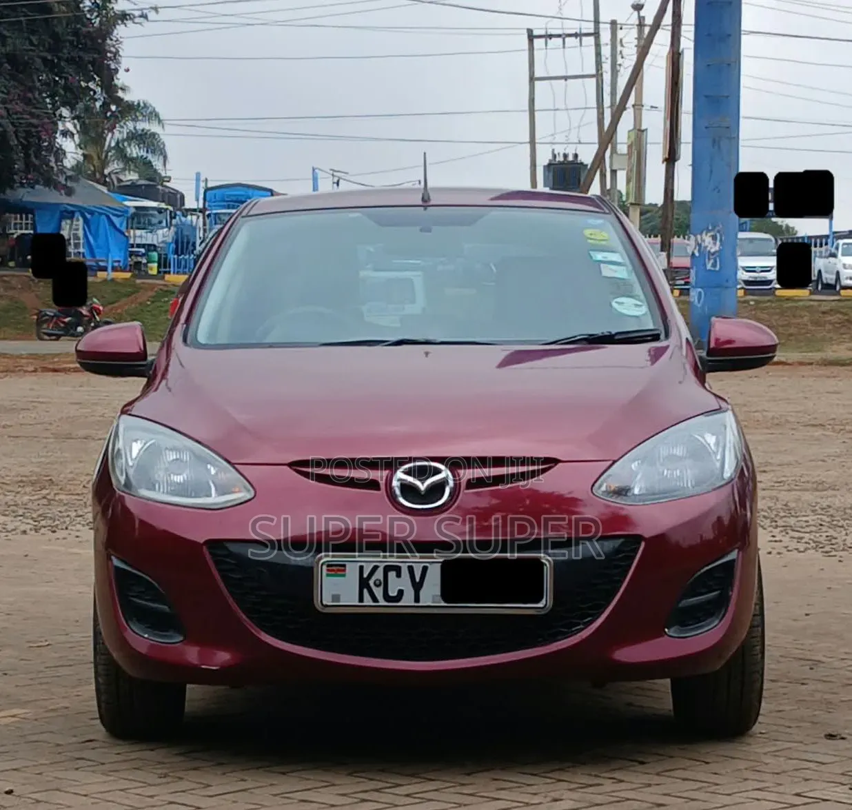 Mazda Demio 2013 Maroon