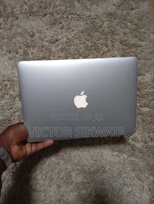 Laptop Apple MacBook 2013 8GB Intel Core i7 SSHD (Hybrid) 512GB