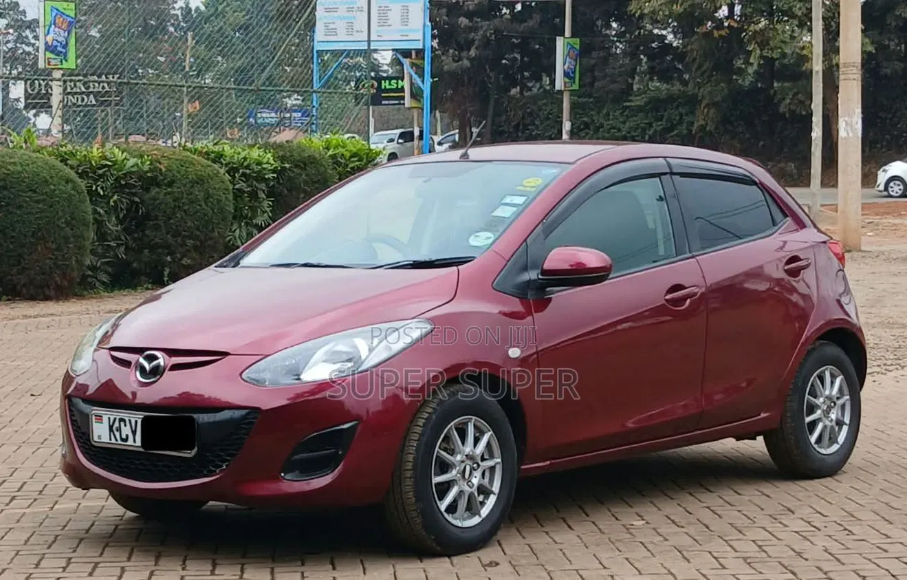 Mazda Demio 2013 Maroon