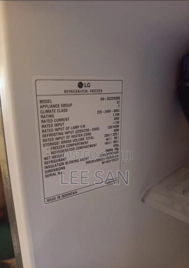 Refrigerator - thumbnail 3