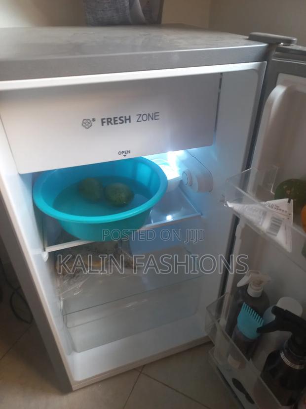 Refrigerator - thumbnail 4
