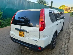 Nissan X-Trail 2009 White