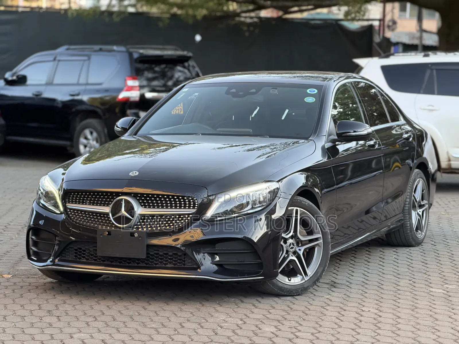 Mercedes-Benz C200 2019 Black
