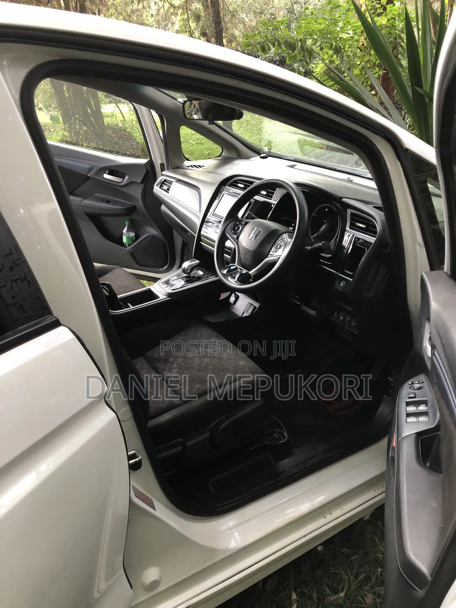 Honda Fit Shuttle 1.5 Hybrid 2WD 2019 White