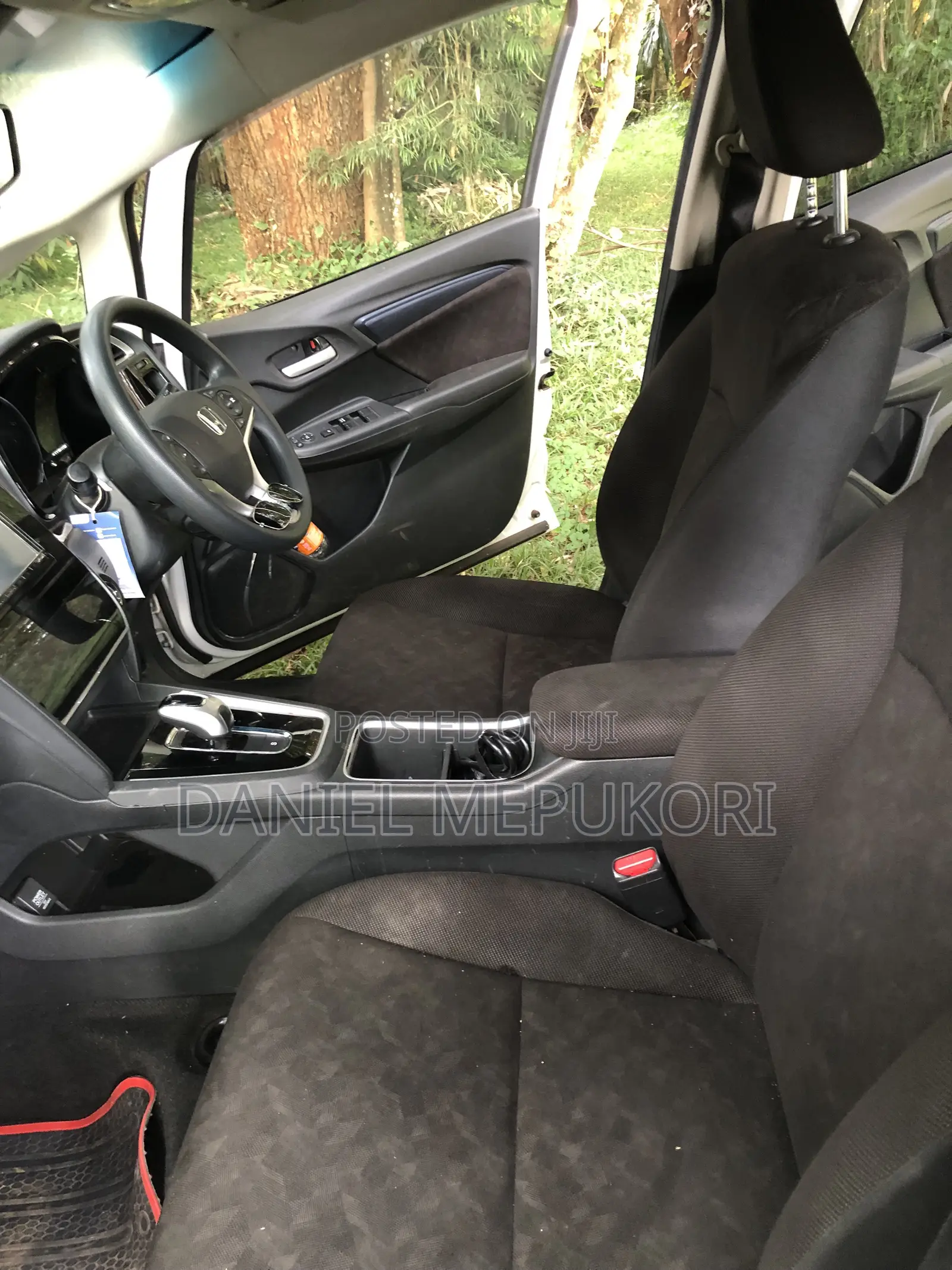 Honda Fit Shuttle 1.5 Hybrid 2WD 2019 White