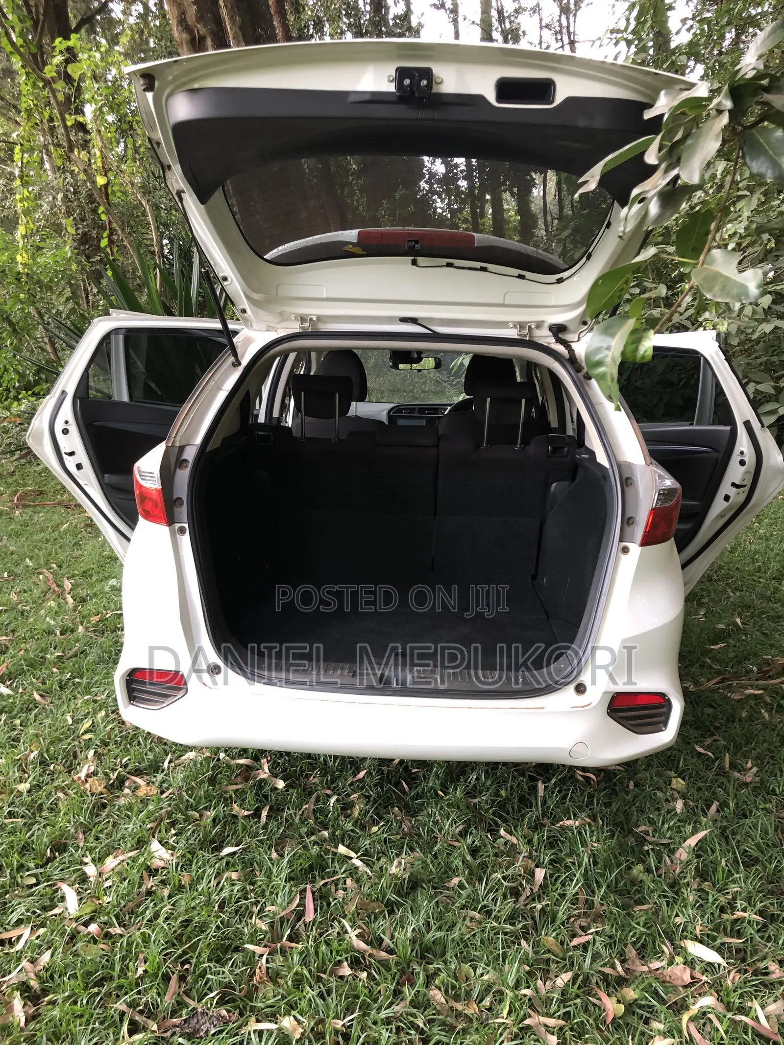 Honda Fit Shuttle 1.5 Hybrid 2WD 2019 White