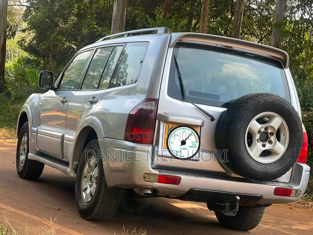 Mitsubishi Pajero 2005 Silver