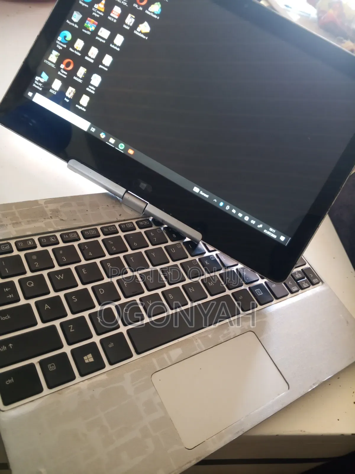 Laptop HP EliteBook Revolve 810 G2 Tablet 4GB Intel Core i3 SSD 140GB