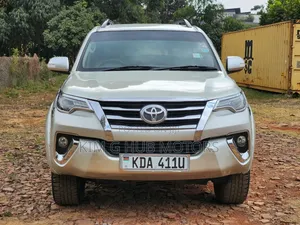 Toyota Fortuner 2012 Silver