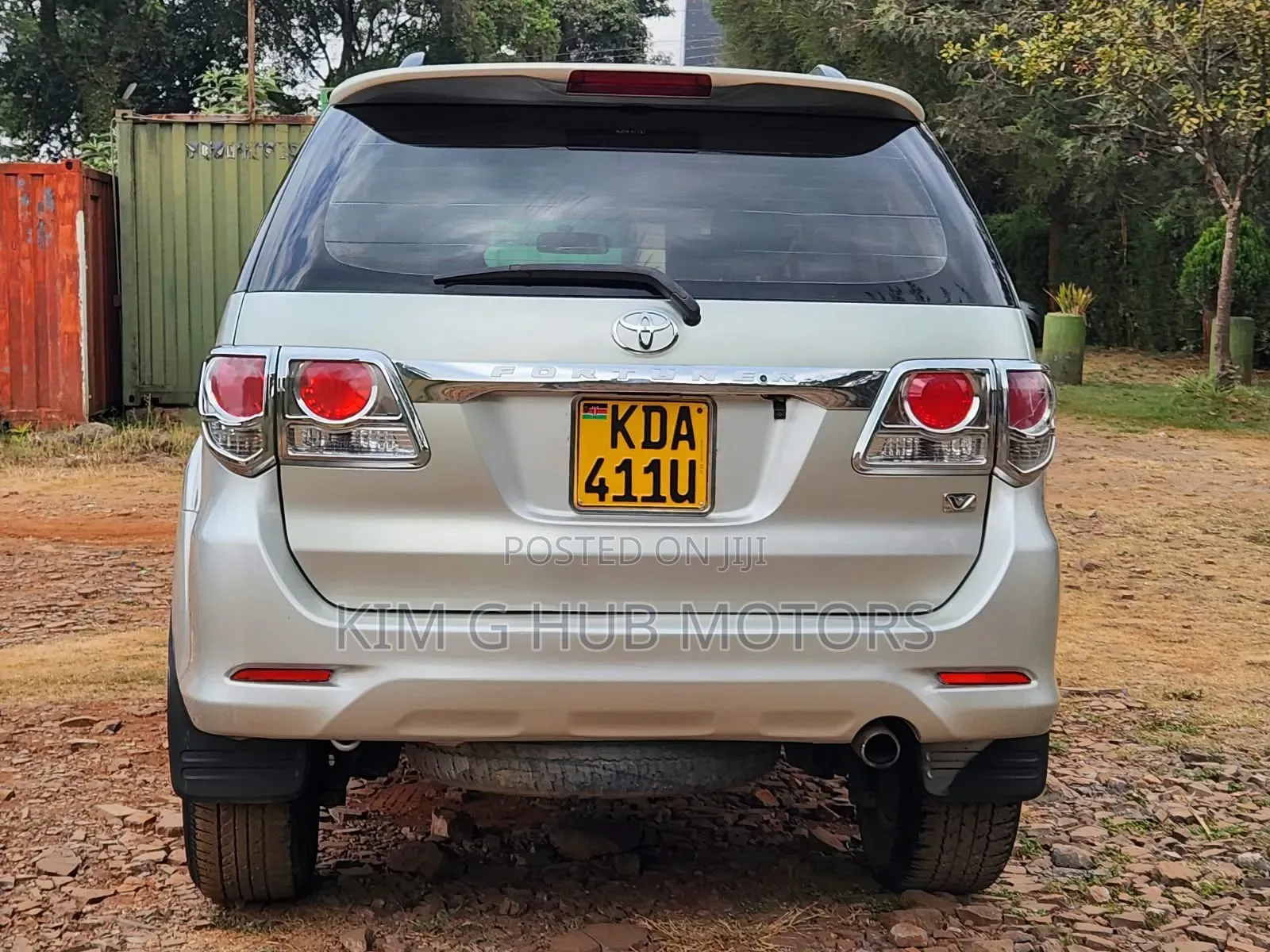 Toyota Fortuner 2012 Silver