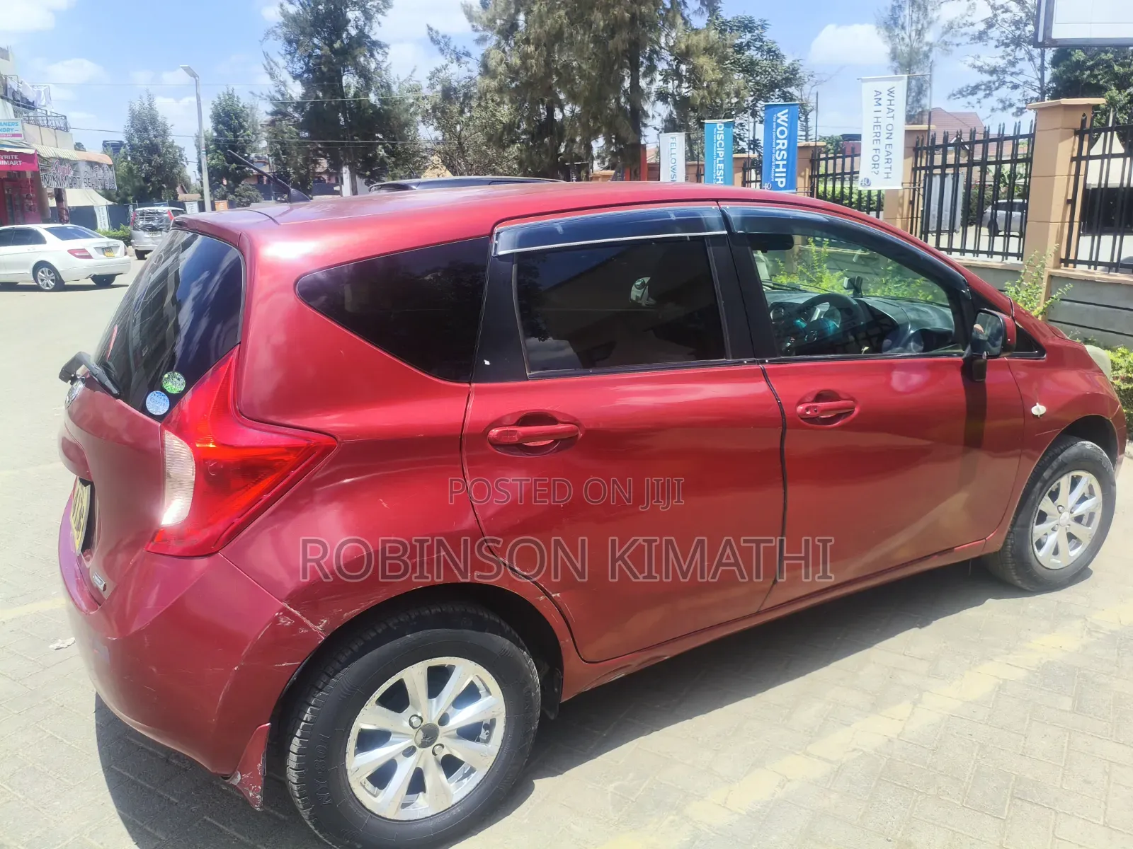 Nissan Note 2013 Red