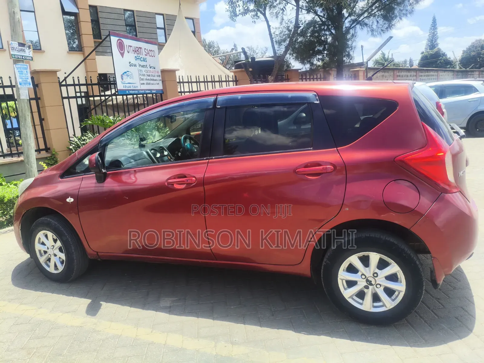 Nissan Note 2013 Red