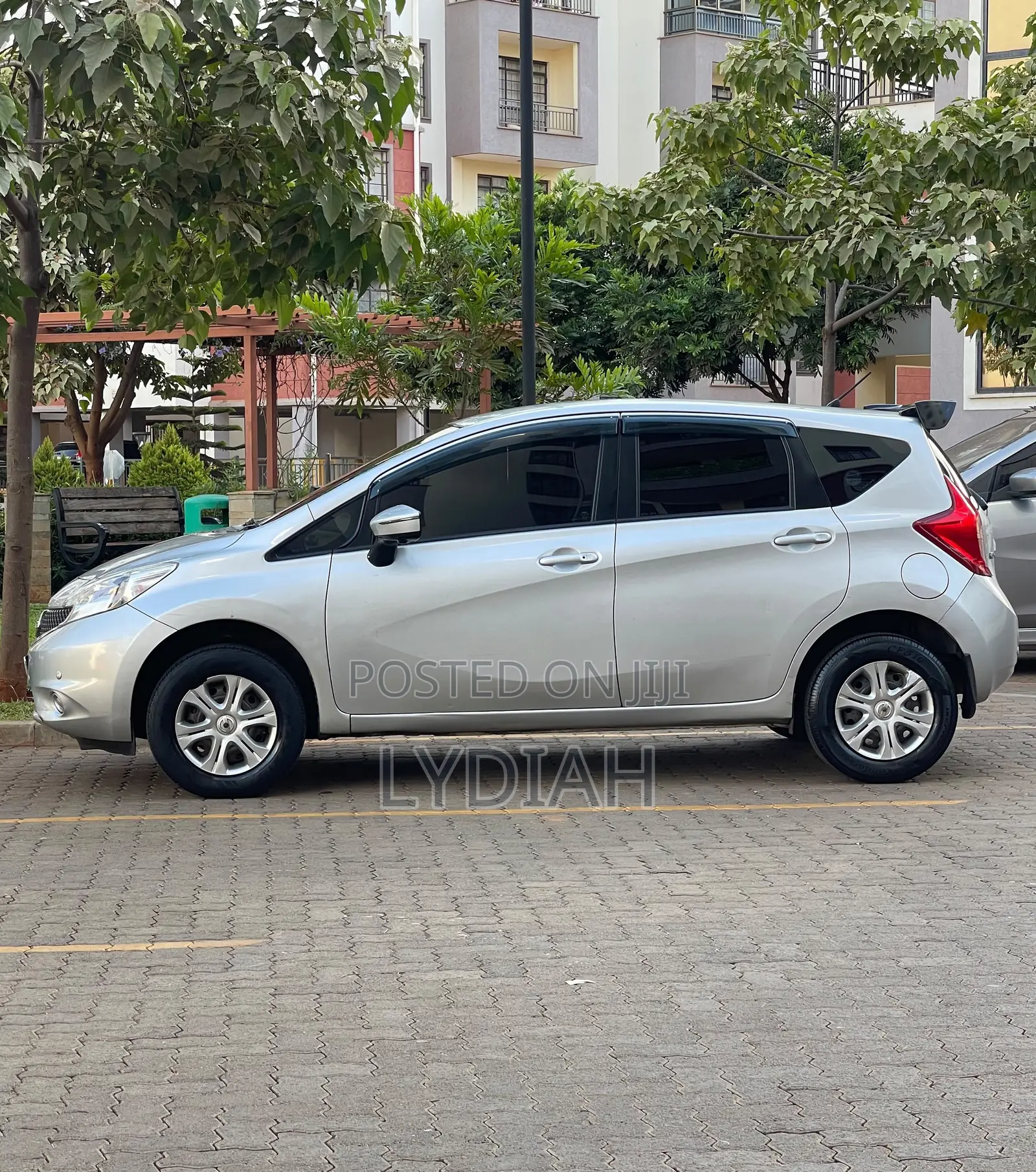 Nissan Note 2014 Silver