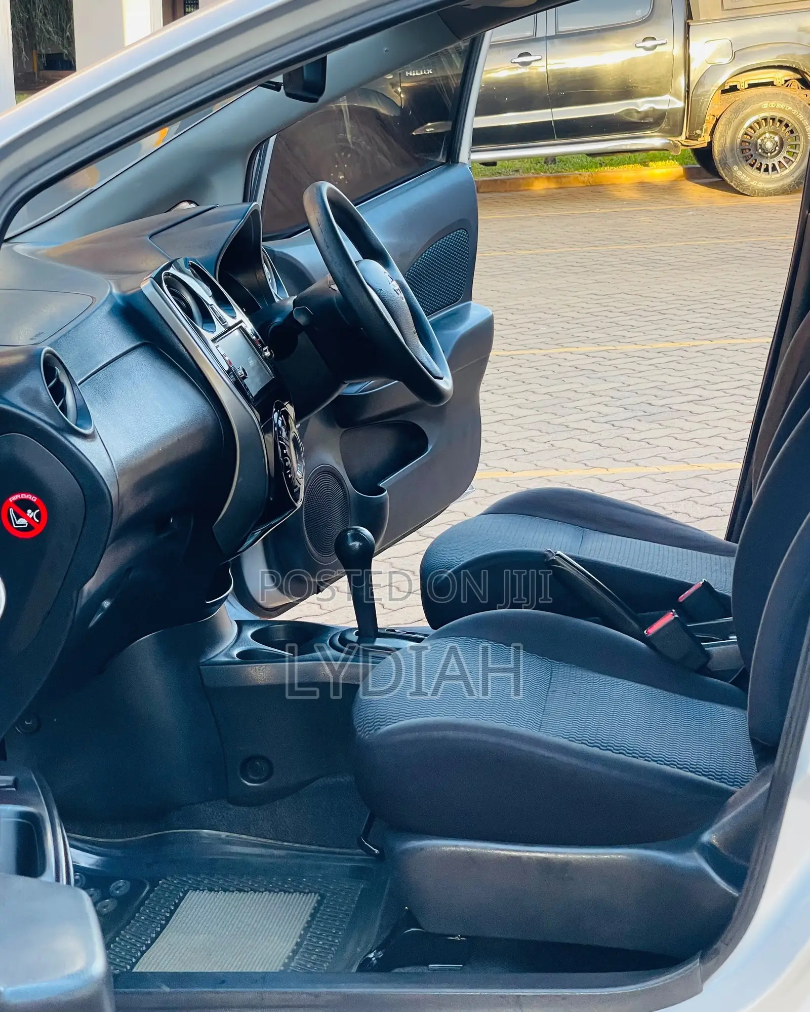 Nissan Note 2014 Silver