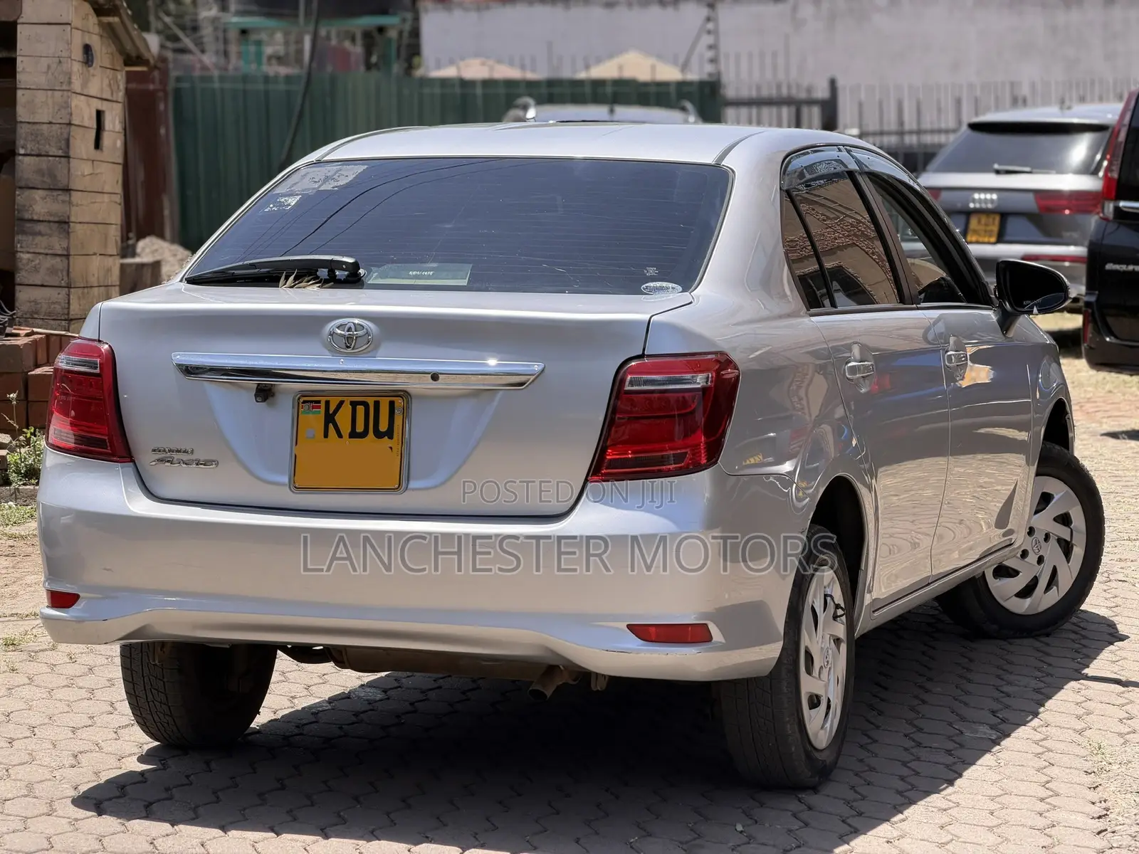 Toyota Axio 2018 Silver