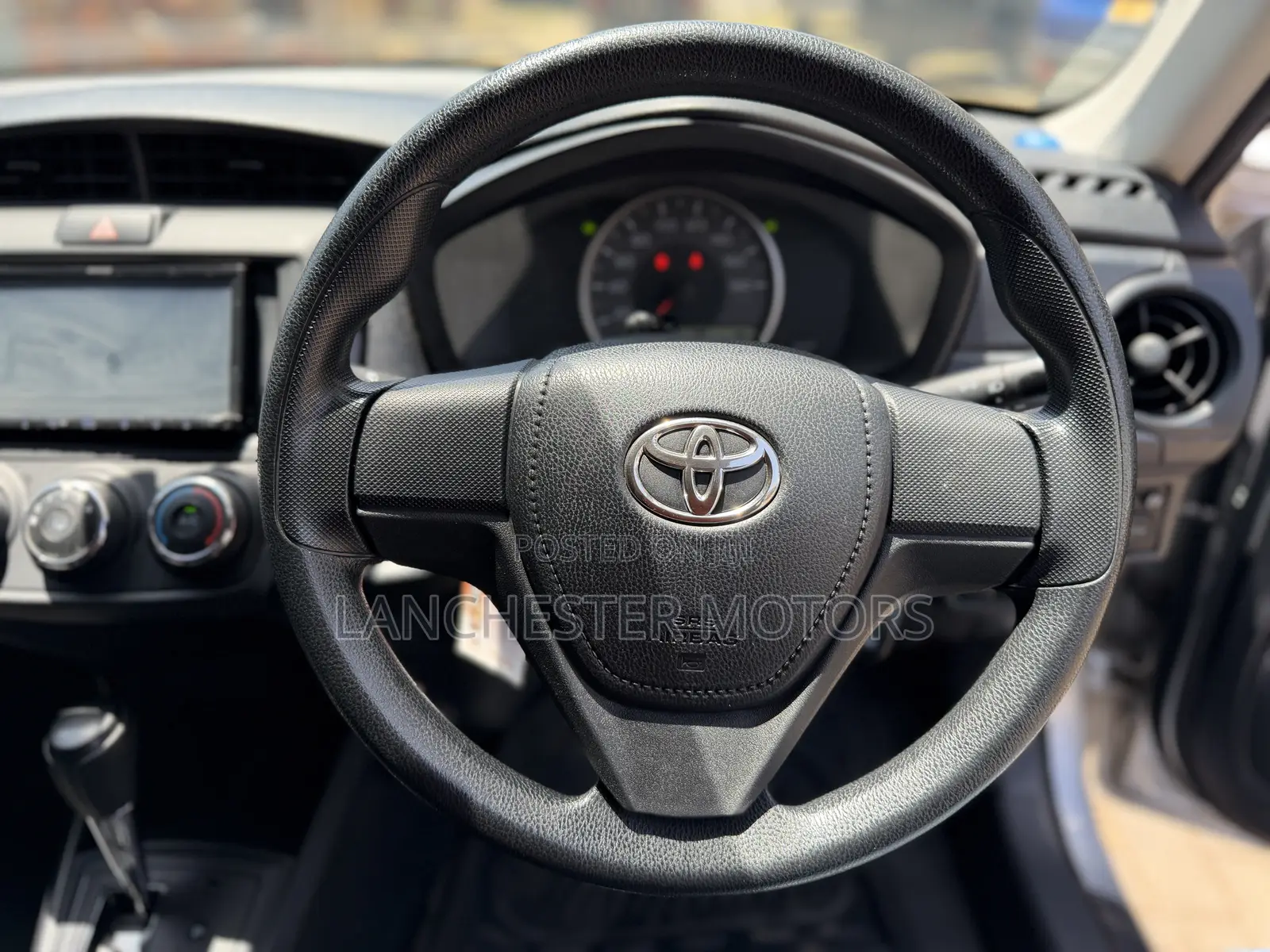 Toyota Axio 2018 Silver