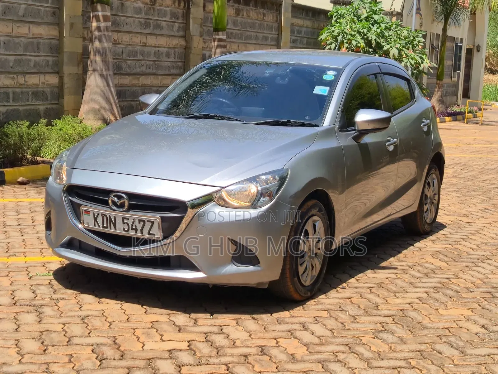 Mazda Demio 2016 Silver
