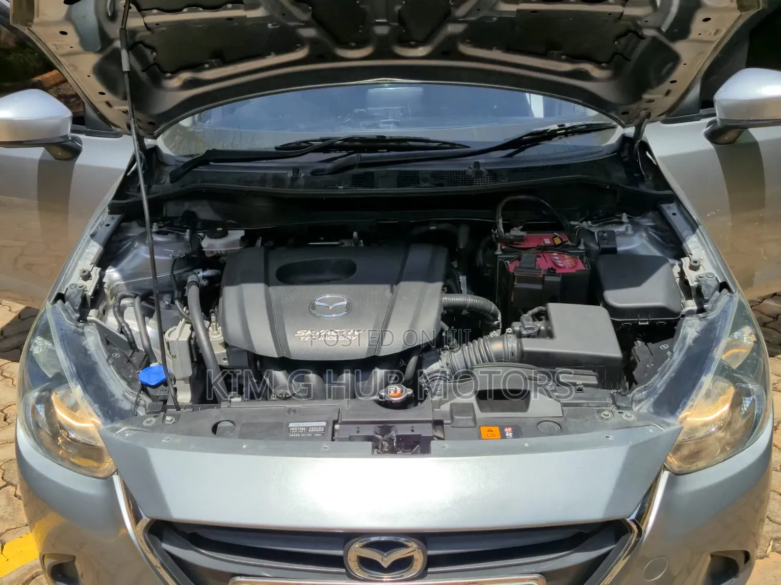 Mazda Demio 2016 Silver