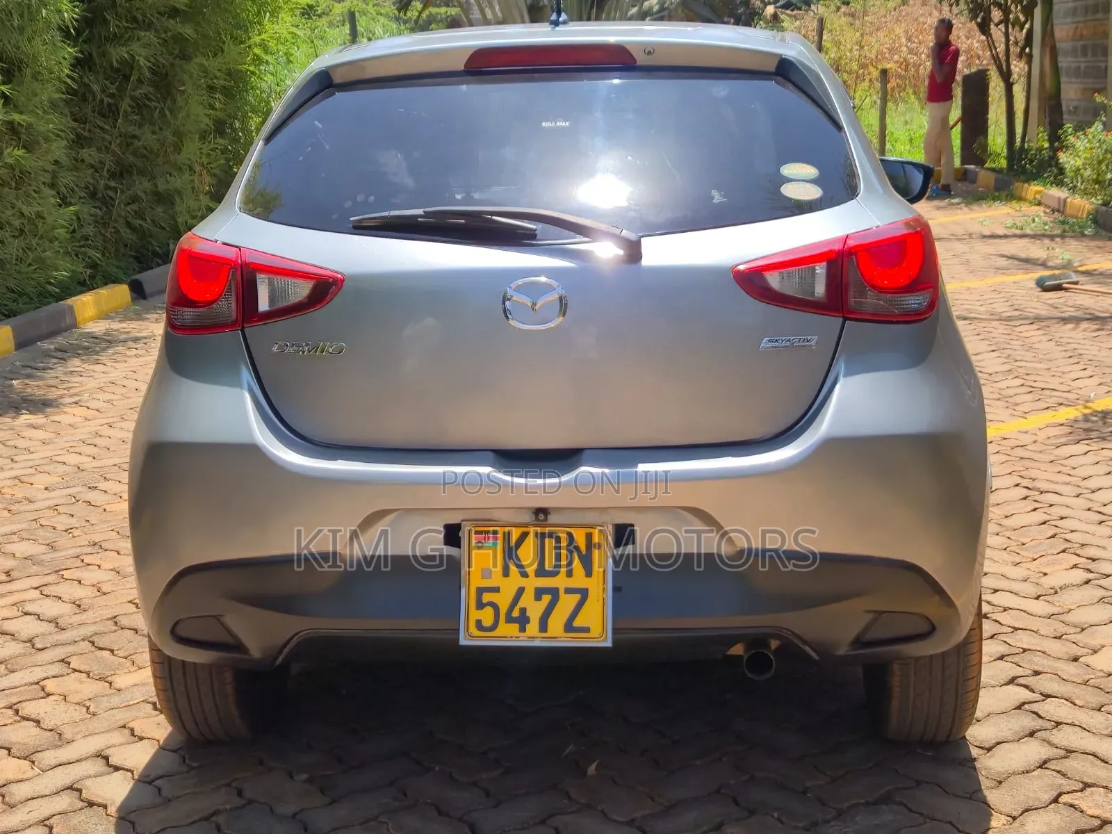 Mazda Demio 2016 Silver