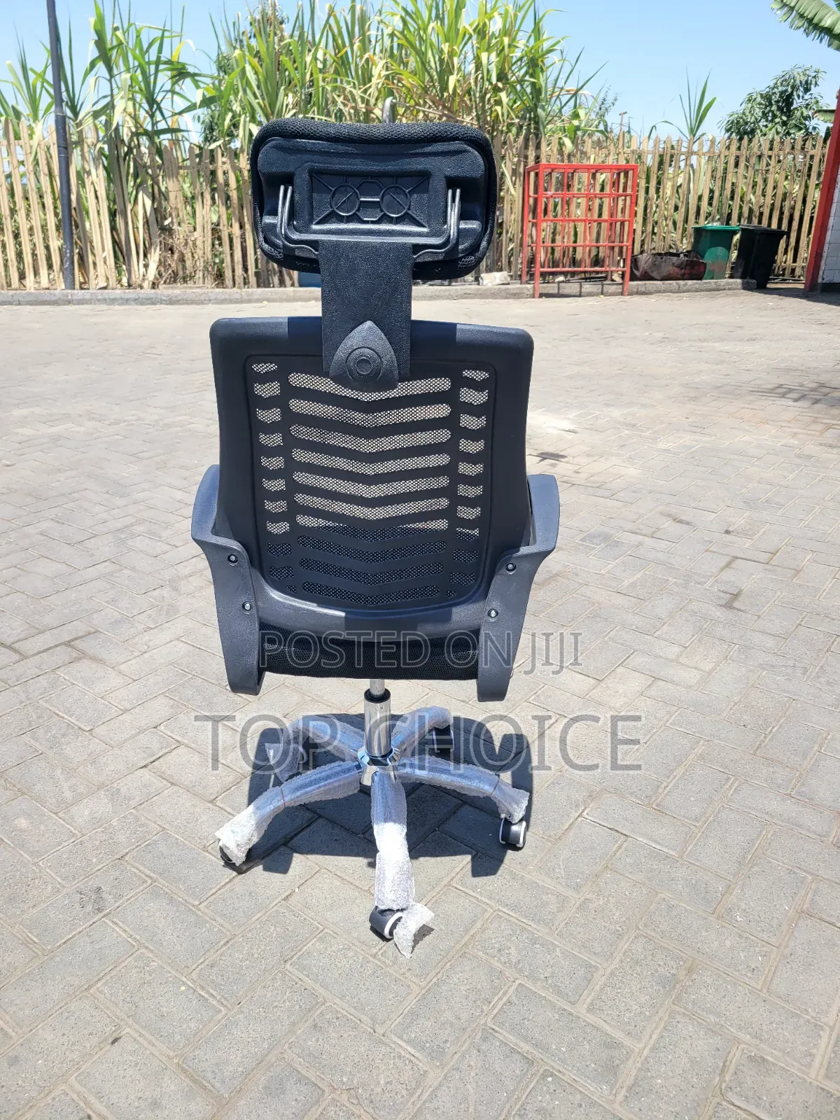 Ergonomic Office Chair  ; With Headrest