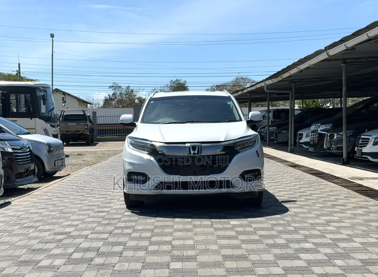 Honda Vezel 2019 White