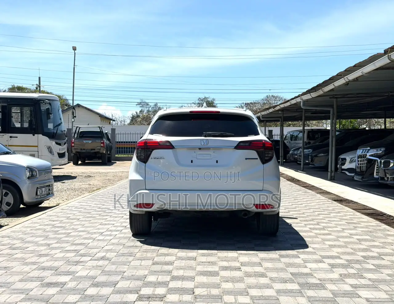 Honda Vezel 2019 White