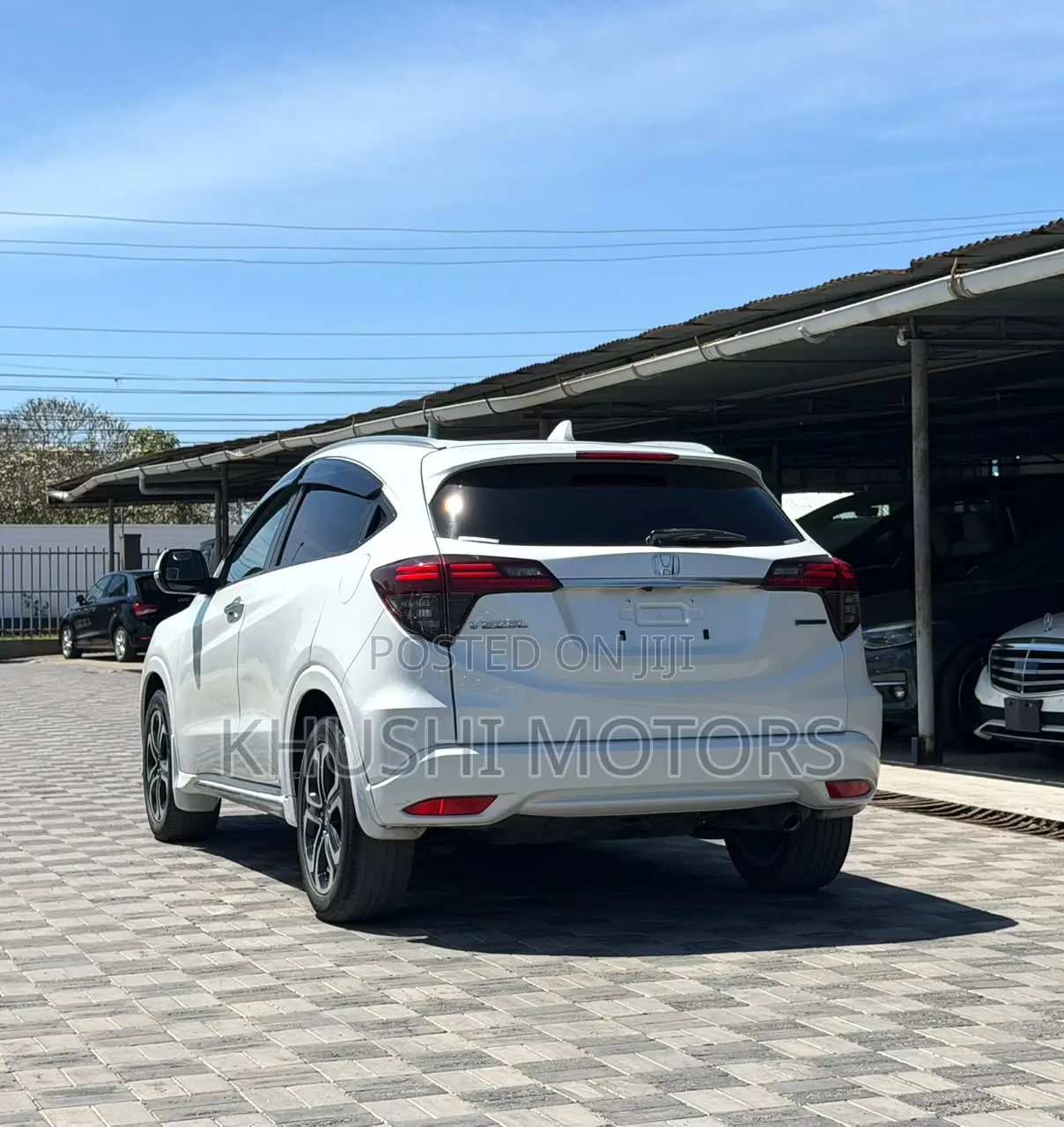 Honda Vezel 2019 White