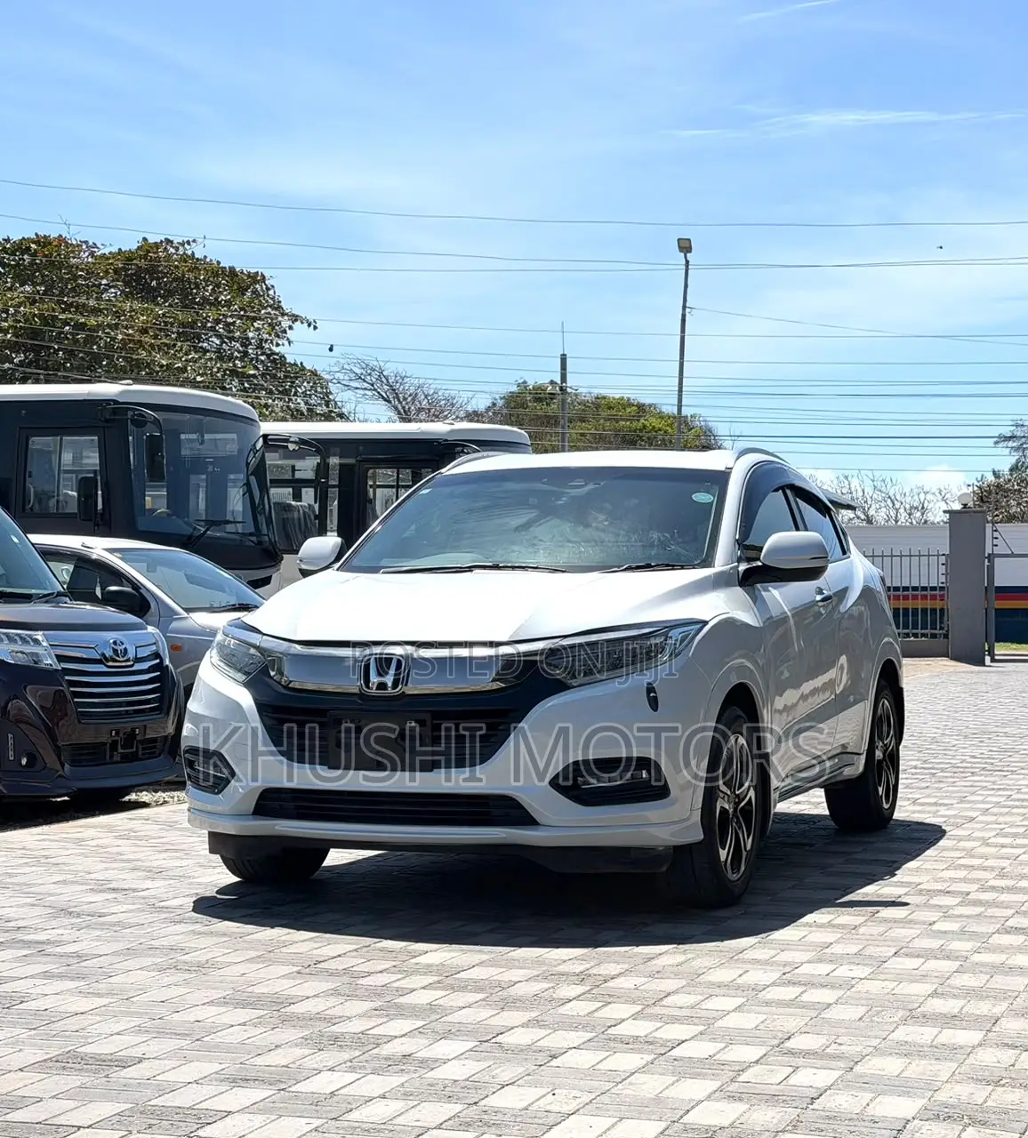 Honda Vezel 2019 White