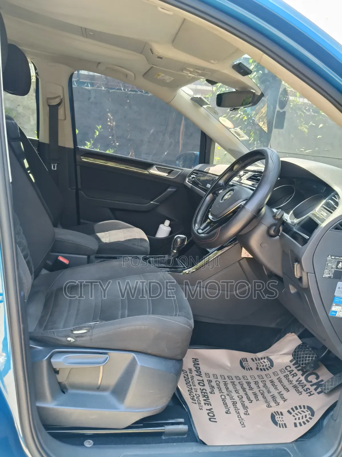 Volkswagen Touran 2016 Blue