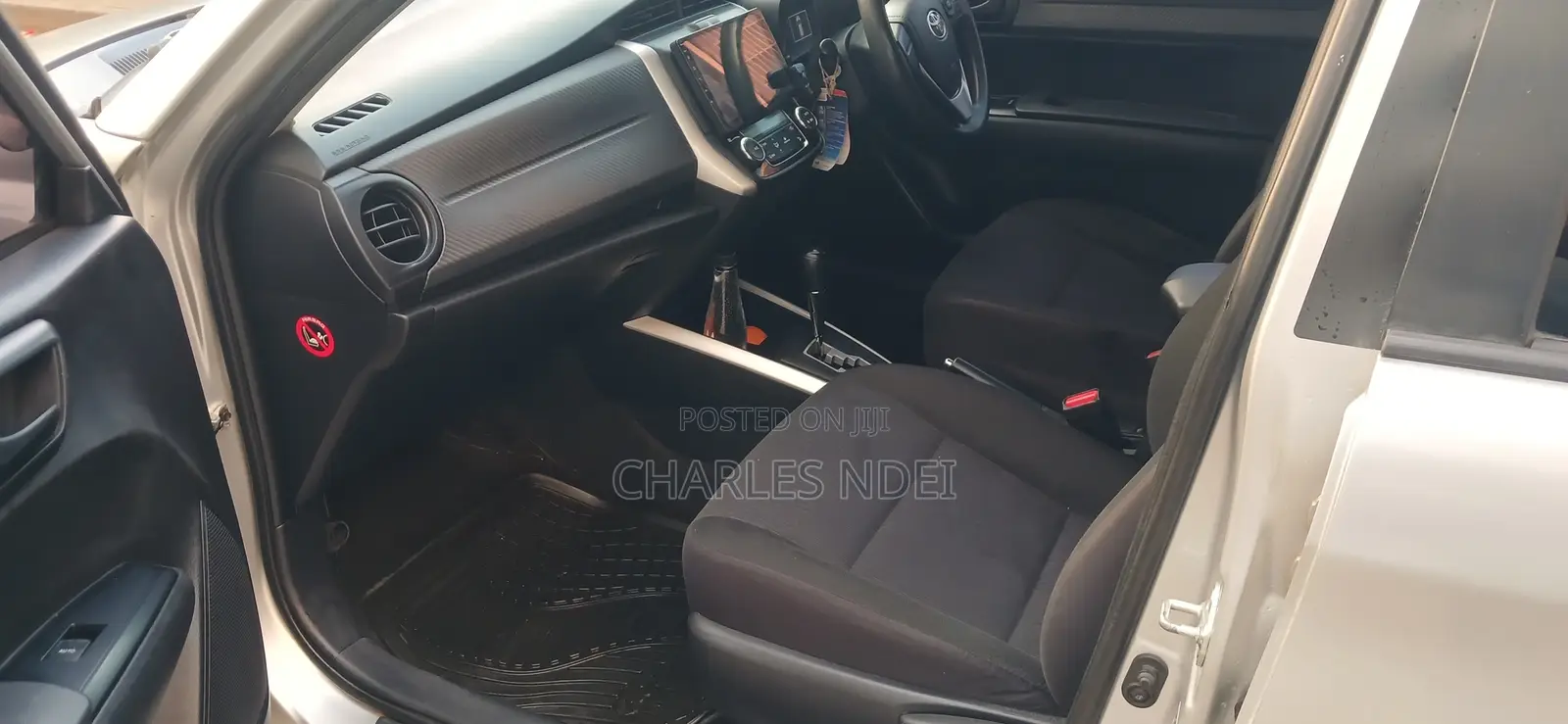 Toyota Corolla Fielder 2014 Silver