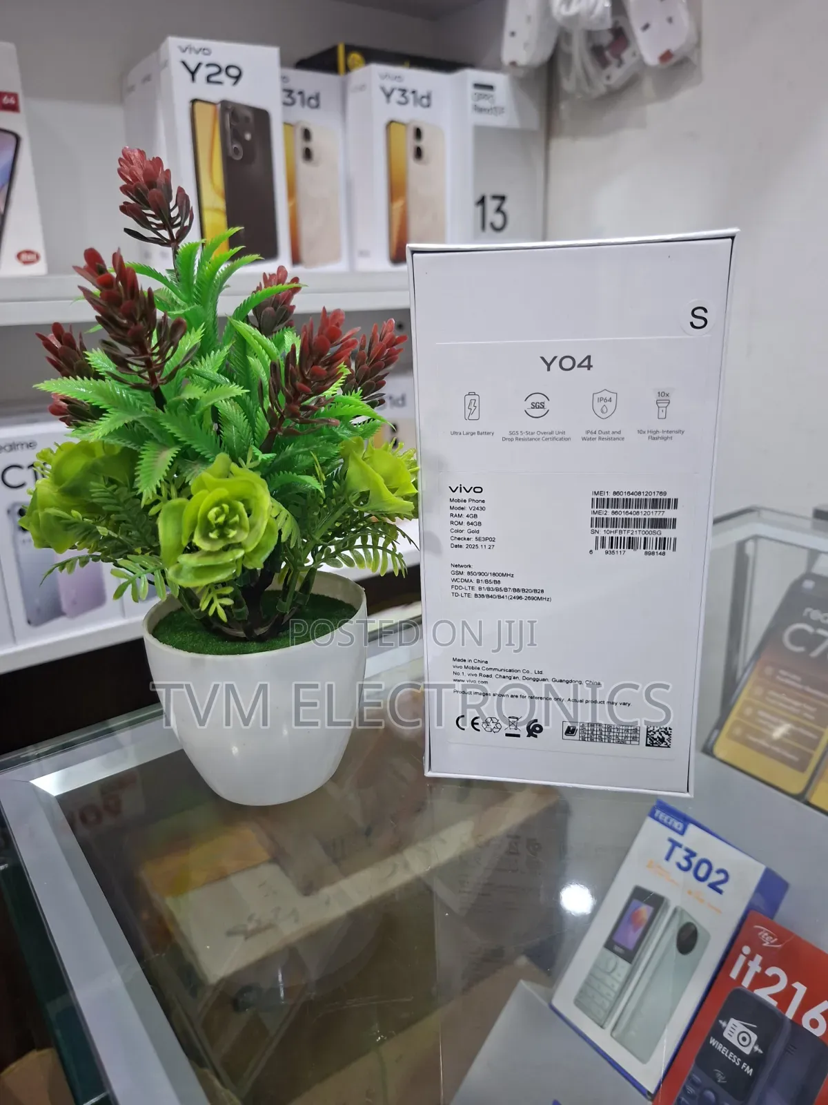 New Vivo Y04 64 GB Silver