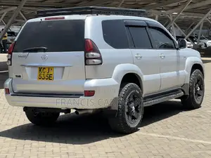 Toyota Land Cruiser Prado 2009 Silver