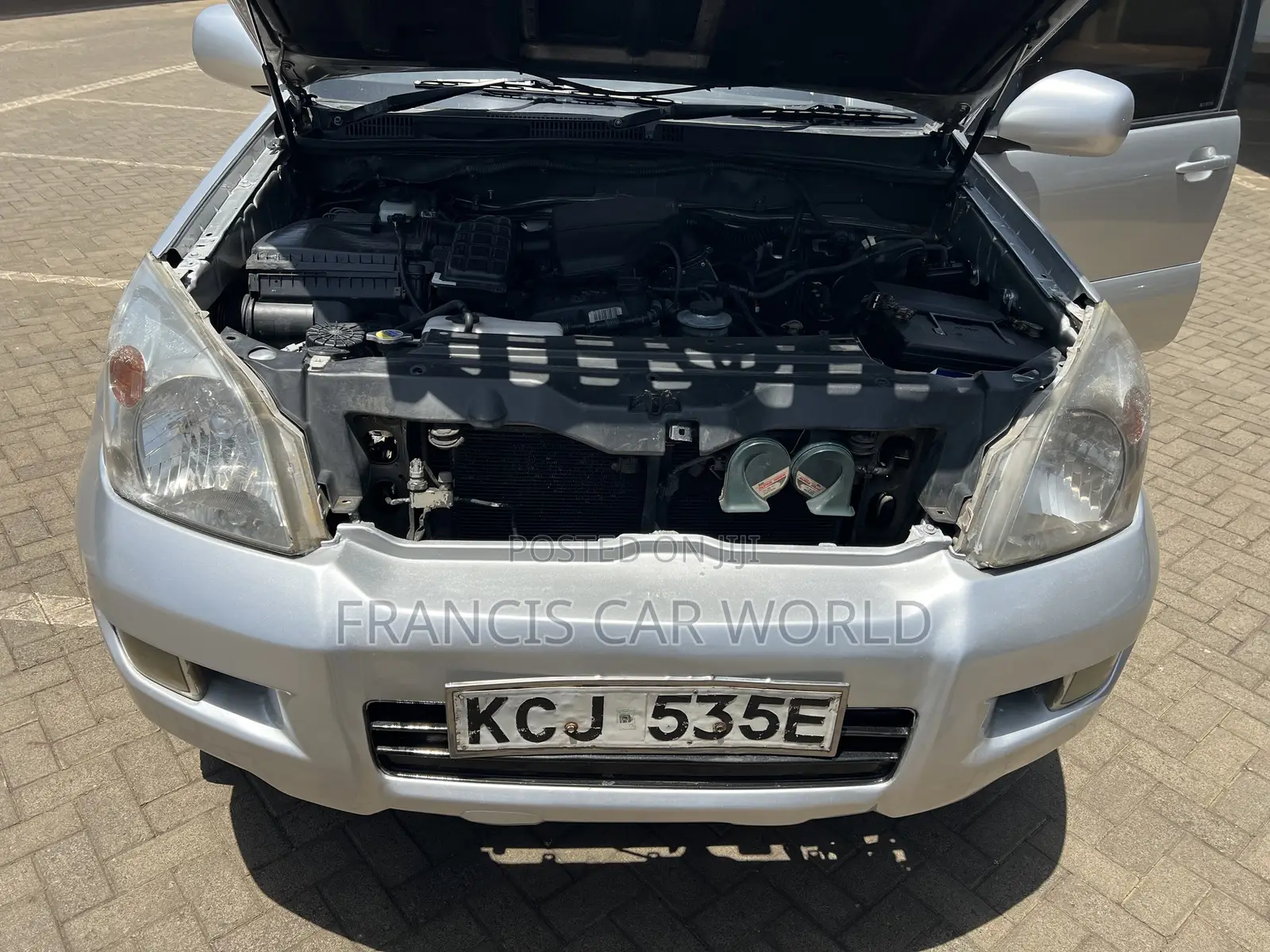 Toyota Land Cruiser Prado 2009 Silver