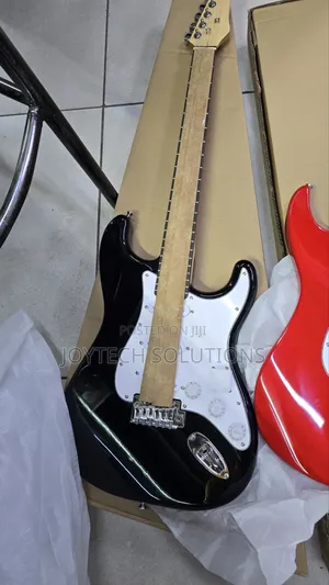 Electric Guitar 6 String Professional Guitar for Sale